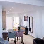 Apartamento Sol Y Luna A アパート