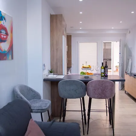 Apartamento Sol Y Luna A Апартаменти *