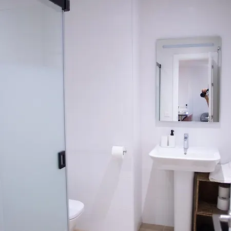 Апартаменти Apartamento Sol Y Luna A *